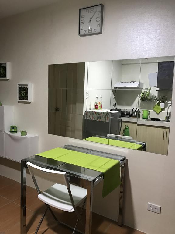 Apartelle D' Oasis Davao Stadt Exterior foto