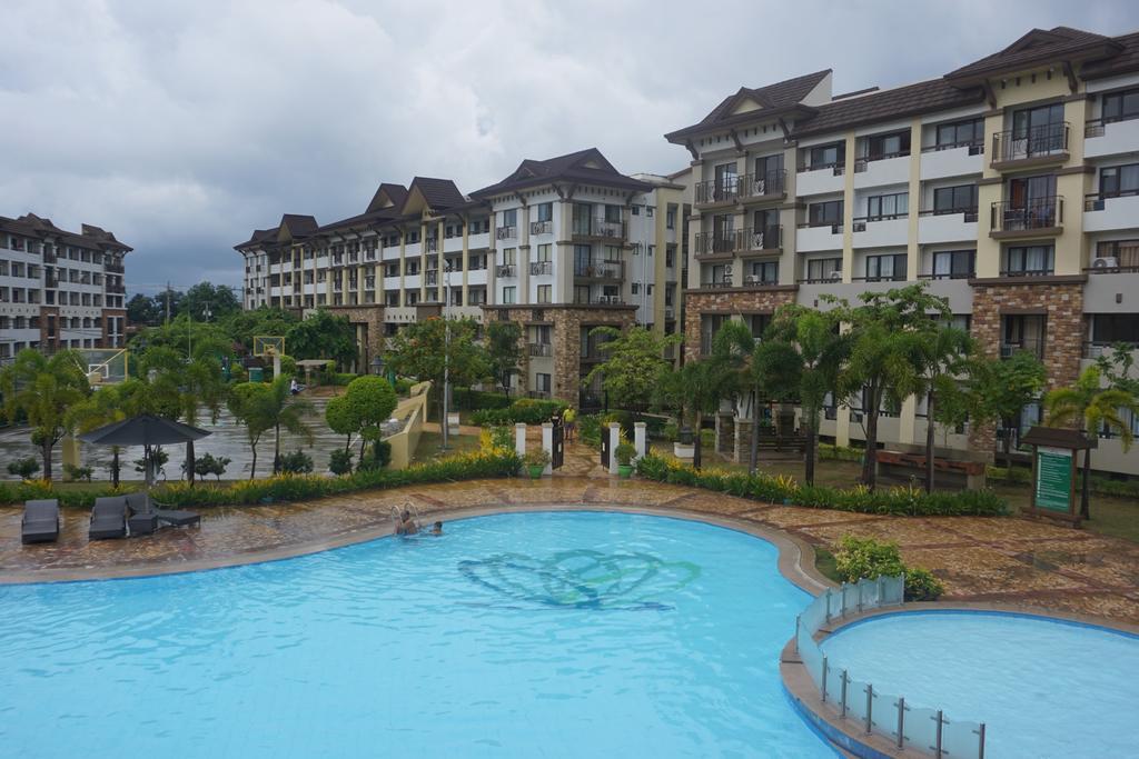 Apartelle D' Oasis Davao Stadt Exterior foto