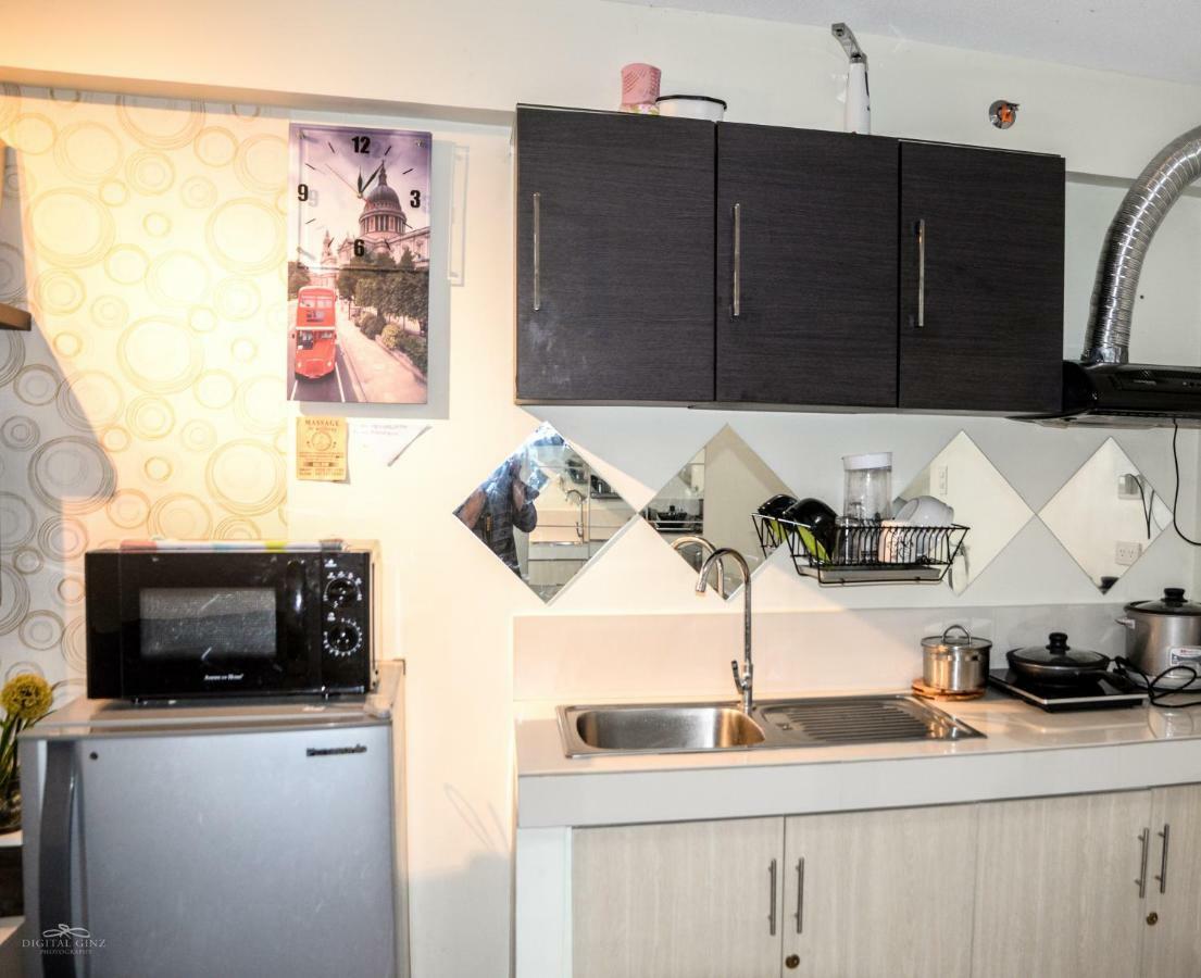 Apartelle D' Oasis Davao Stadt Exterior foto