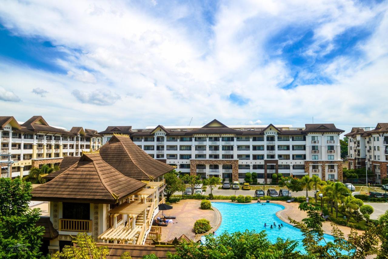 Apartelle D' Oasis Davao Stadt Exterior foto